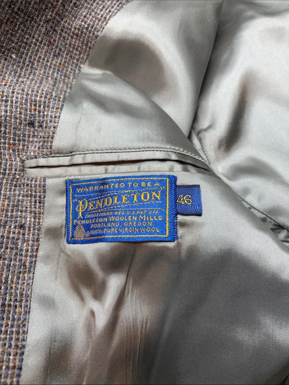 Men's Vintage Pendleton Brown Tweed Blazer with Suede Elbow Patches Size 46